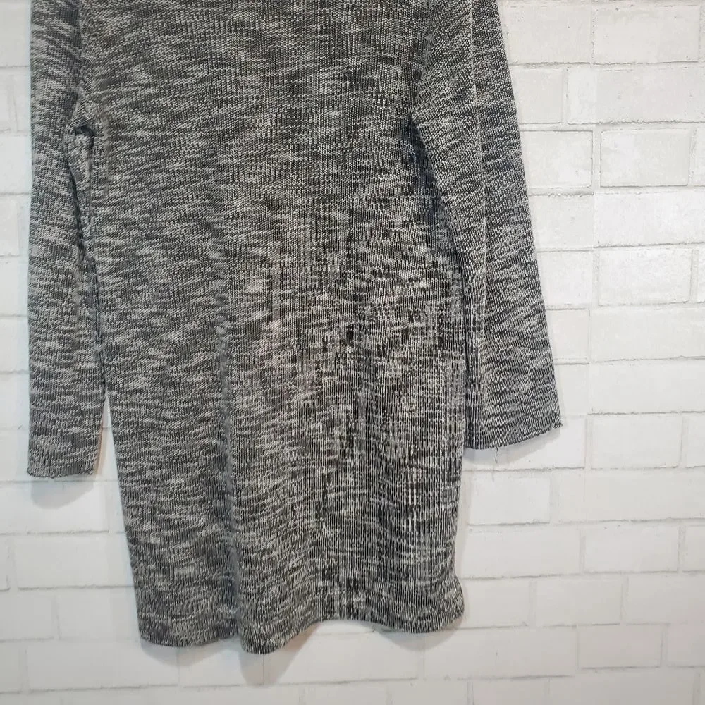 Foreign Exchange sweater - Picture 15 of 15
